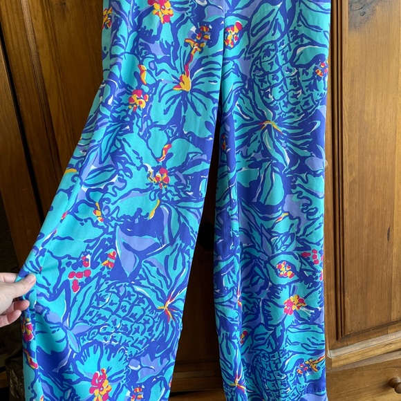 Lilly Pulitzer Pants - Lily Pulitzer Middleton Palazzo pants women’s XS satin polyester tropical
